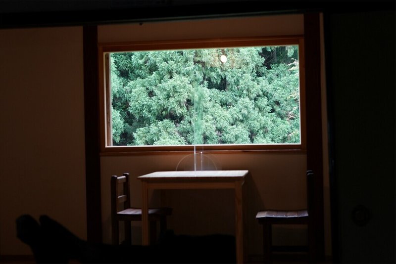 求めていたものがそこにあった 古民家まれびとの窓からの景色 梅澤杏祐実 ライター 編集者 Note