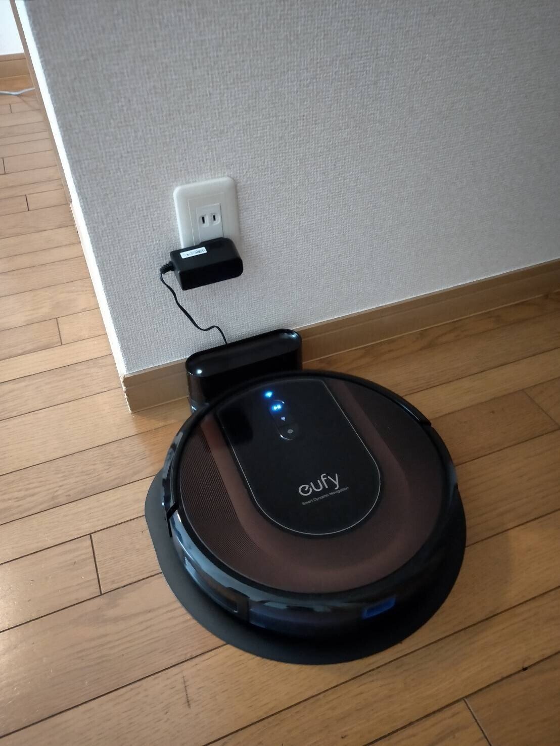 Ankerのロボット掃除機Eufy「RoboVac G30 Hybrid」レビュー Ankerのロボット掃除機Eufy「RoboVac G30 Hybrid」レビュー