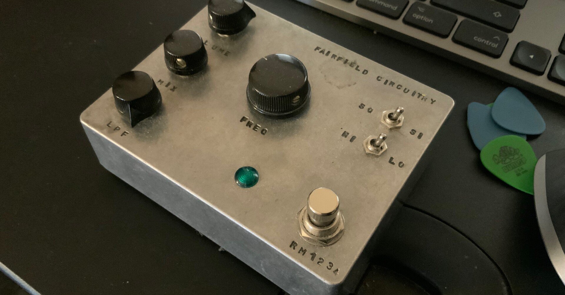 エフェクターレビュー】Fairfield Circuitry/Randy's Revenge｜Kamo