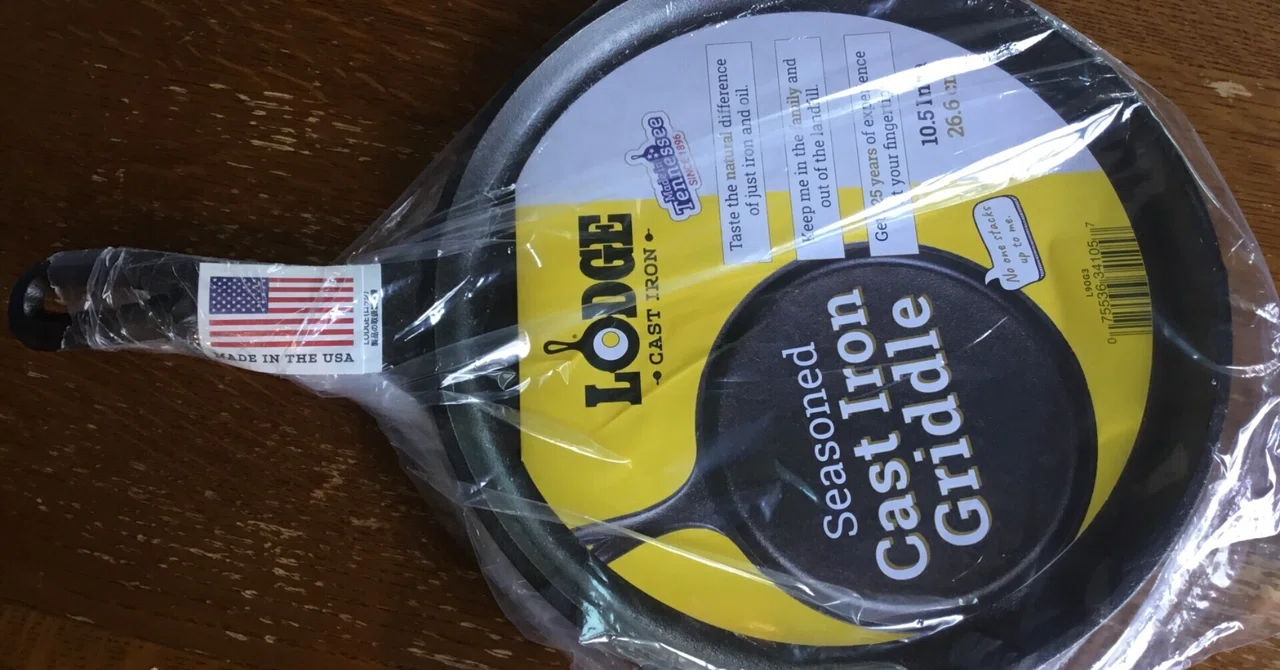 LODGE ロッジ ラウンドグリドル L9OG3 Lodge Round Cast Iron Griddle, 10.5 Inch | Toque Blanche