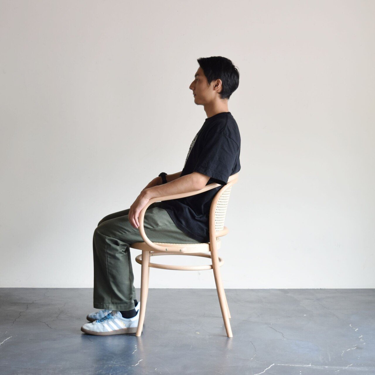 TON チェア TO-002 ベントウッドチェア TO-002 ベントウッドチェア TON