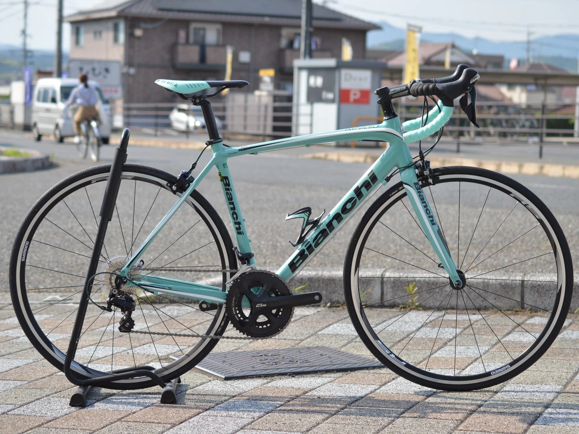 ほぼ新車です Bianchi Hy Cycle Note ほぼ新車です Bianchi Hy Cycle Note