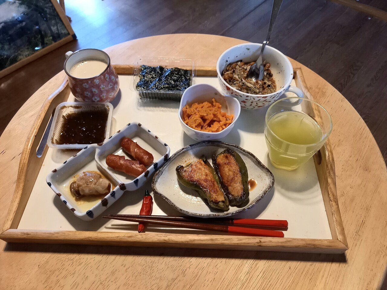 本日の夕飯はピーマンの肉詰め 柘榴 Note