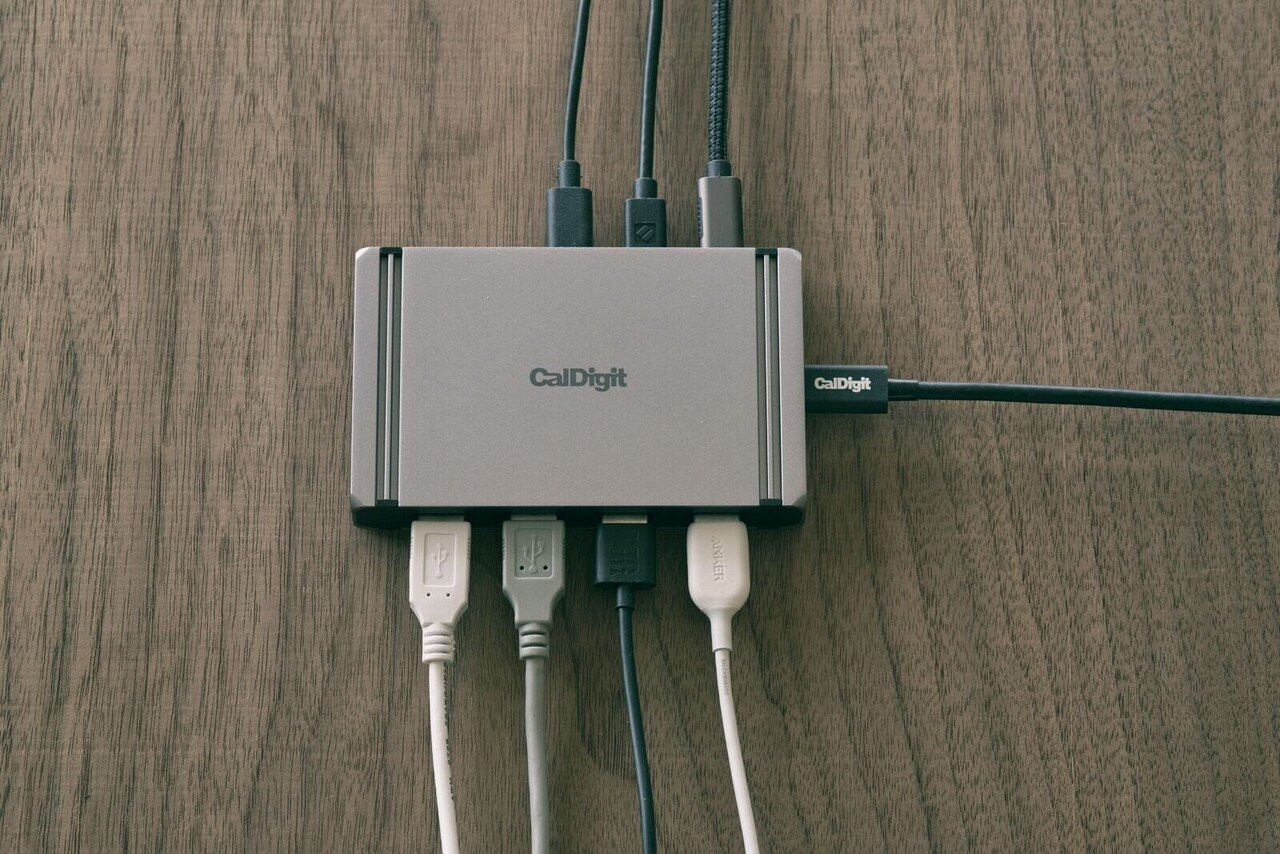 CalDigit Element Hubがやってきた!|エウスケ CalDigit Element Hubがやってきた!|エウスケ