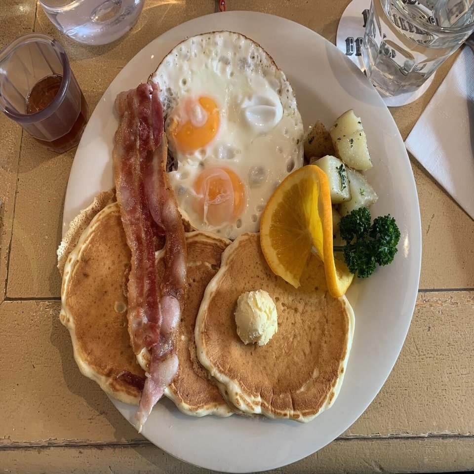 インスタ女子必見 表参道で世界の朝食を体験してきた Love編集部 Note