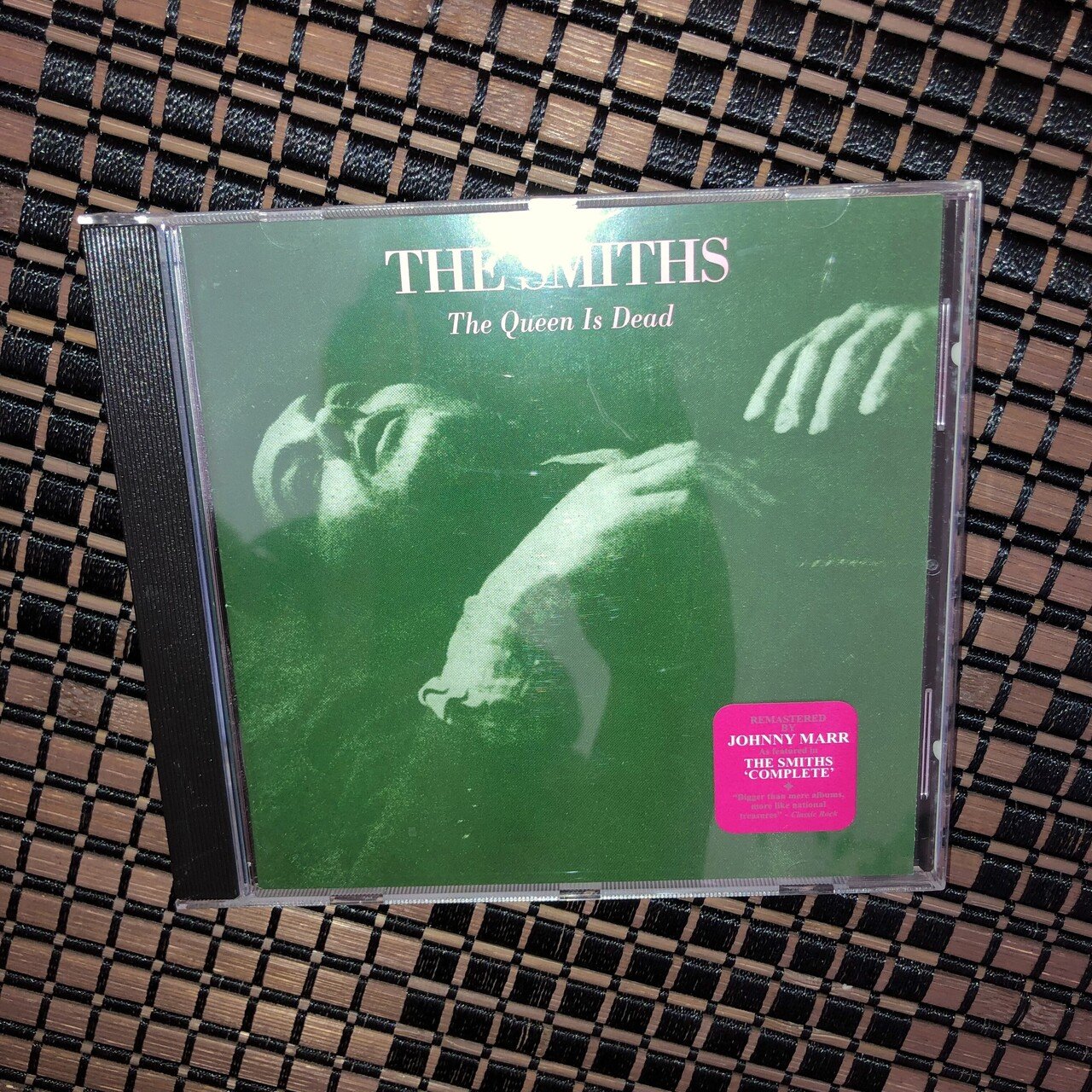 The Smiths の Queen Is Dead を聴いてみた編 内山 結愛 Note The Smiths の Queen Is Dead を聴いてみた編 内山 結愛 Note