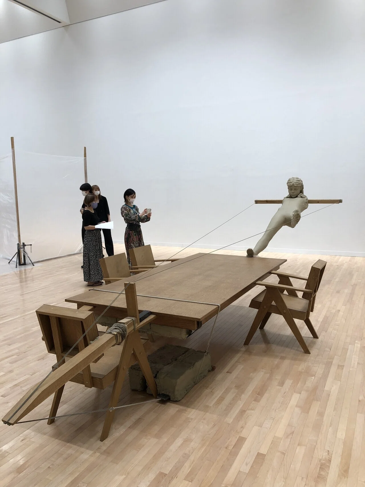 ふたつのマーク・マンダース展を巡ってー『マーク・マンダースの不在