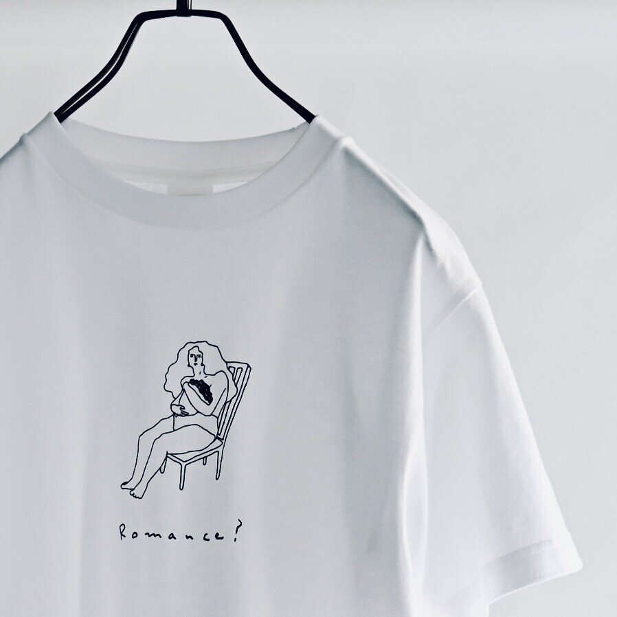 ちょっぴりシュールでかわいい手書きイラストが印象的なドローイングアートtシャツ Tsuruga Shop Note