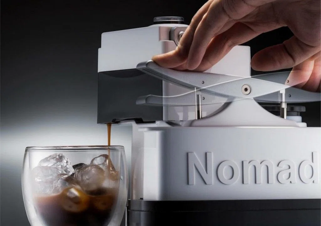 【稀少】Nomad エスプレッソ・コーヒーメーカー 電源不要でエスプレッソが楽しめる！『Nomad Espresso Machine』が支援