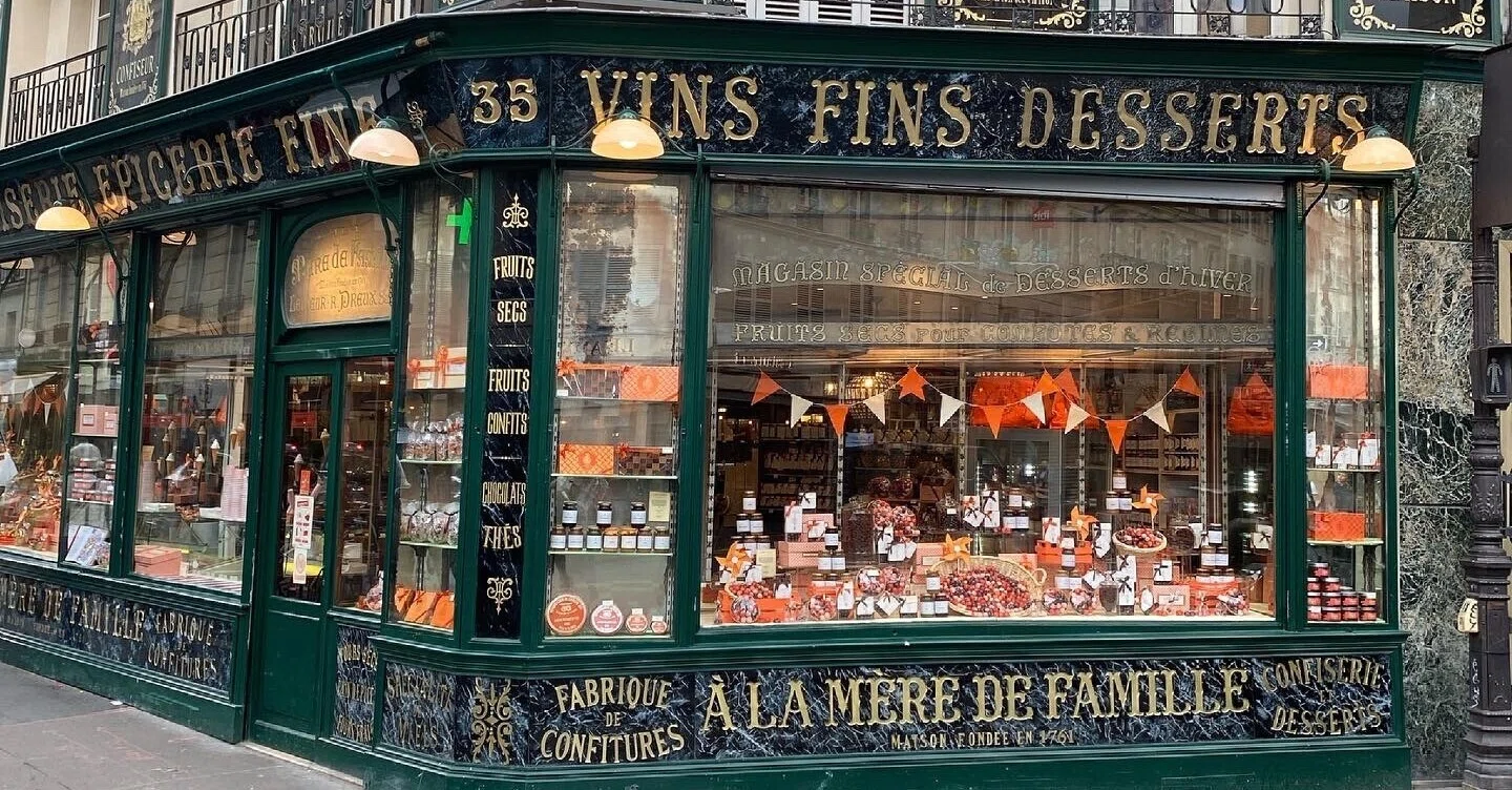 ア・ラ・メール・ドゥ・ファミーユ（à la Mère de famille）：パリにて