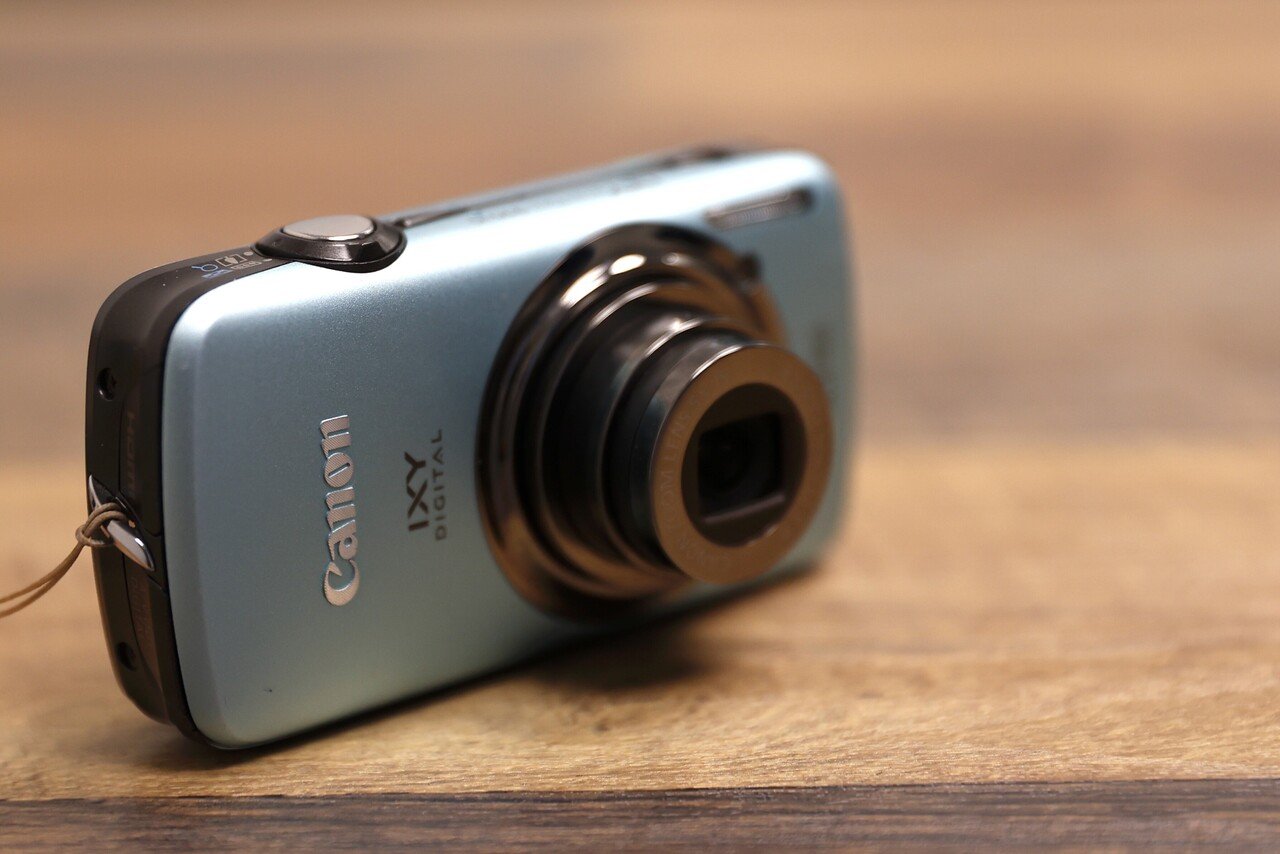 Canon IXY DIGITAL 930 IS ゴールド