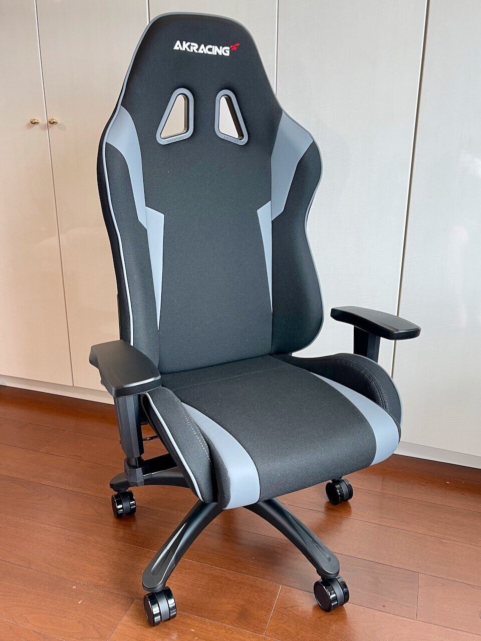 Akracingのゲーミングチェアwolfシリーズを購入 自宅pc環境改造計画 Neo Tokyo Tv Note Akracingのゲーミングチェアwolfシリーズを購入 自宅pc環境改造計画 Neo Tokyo Tv Note