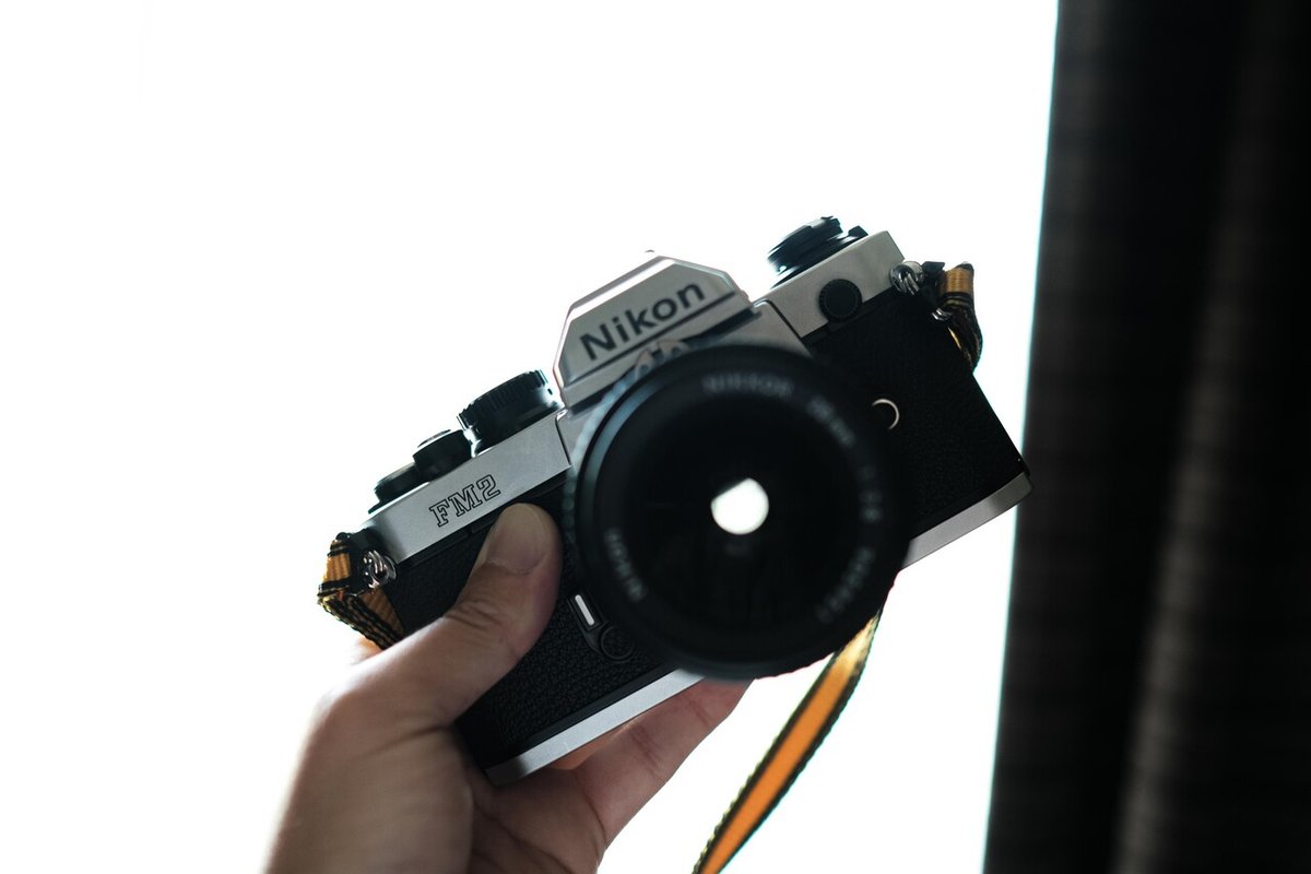 Nikon FM2】ひとつのカメラの完成形|HirotoSasaki(しぐれそう) Nikon FM2】ひとつのカメラの完成形|HirotoSasaki(しぐれそう)