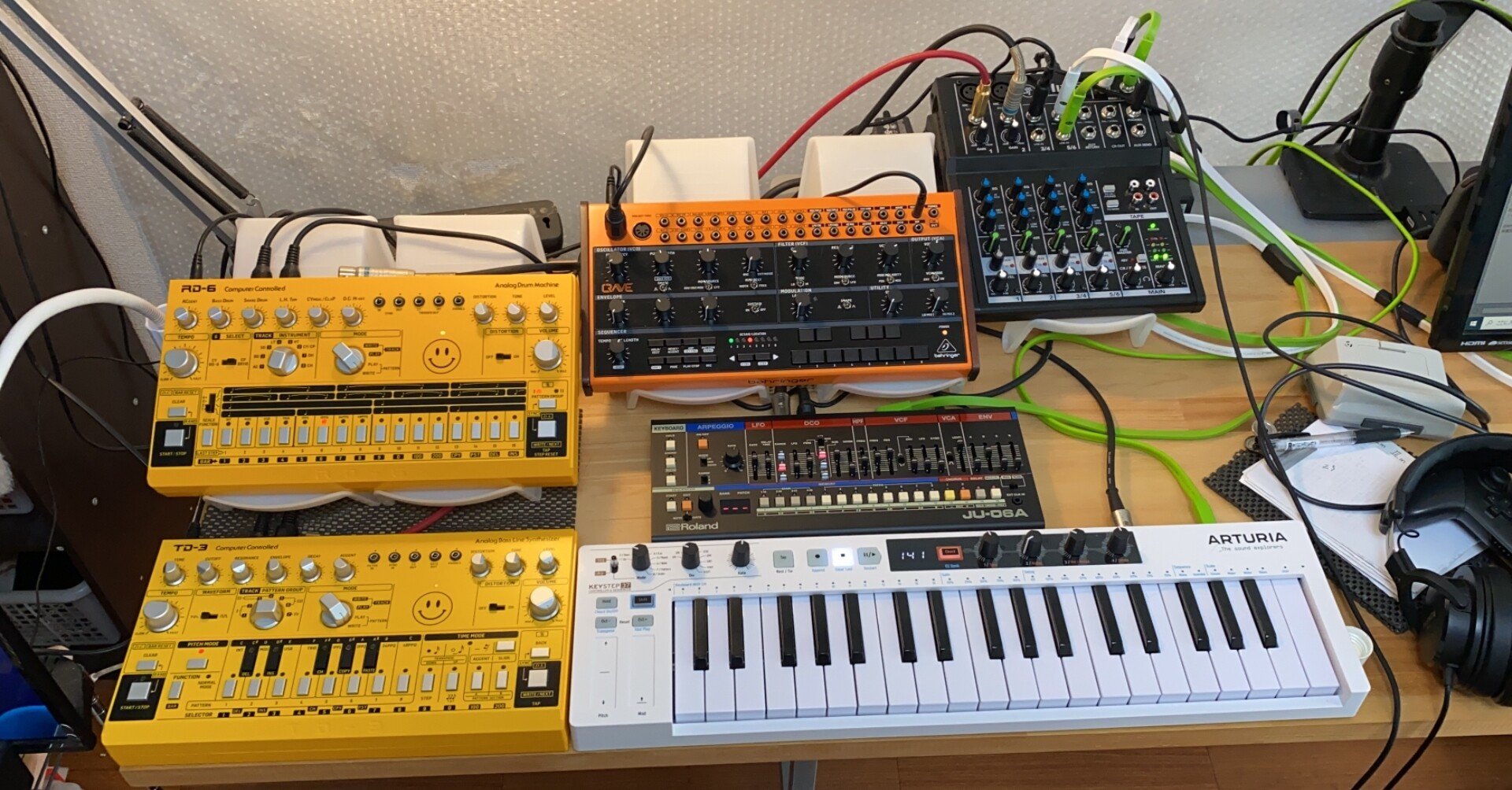 DTM機材　バラ売り⭕️ DTMにハードウエア機材は必要？｜てくのん