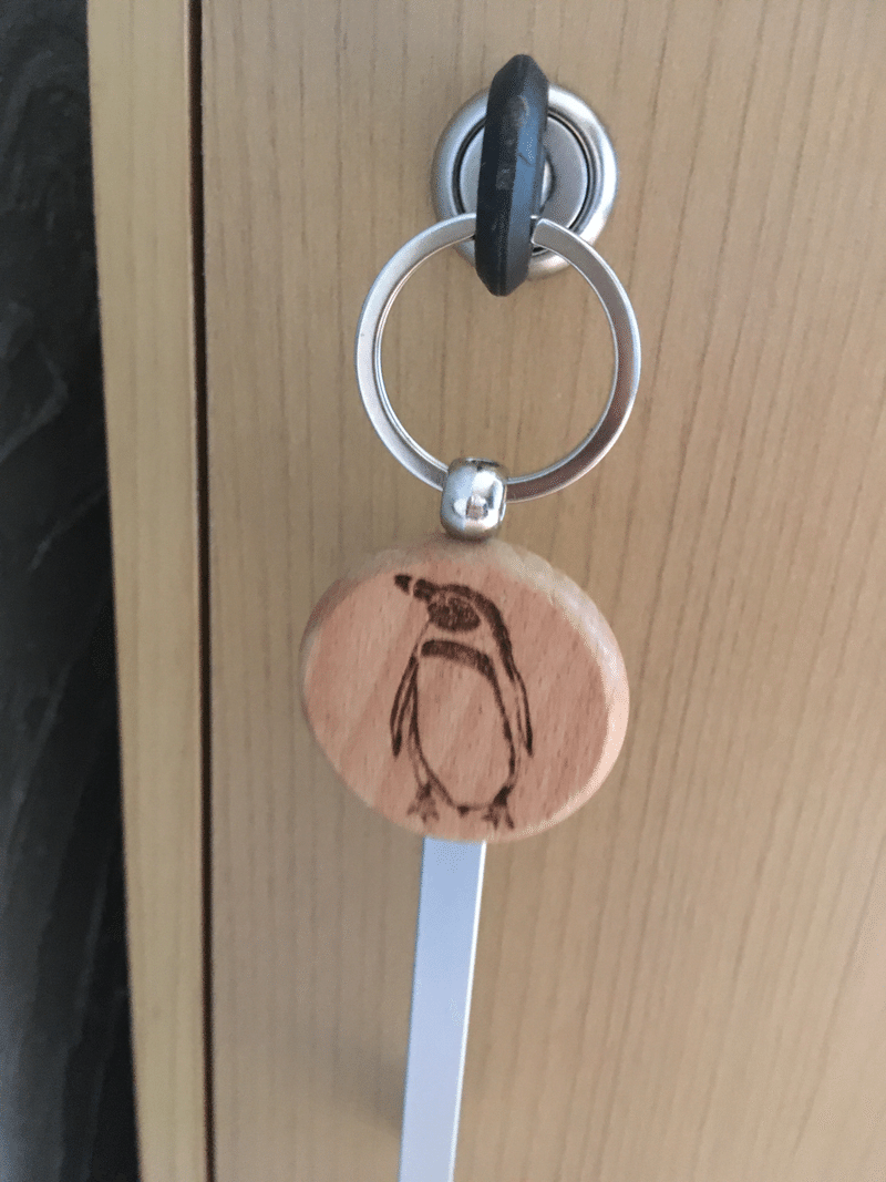 ロッカーの鍵 Penguinhouse Kembuchi Note