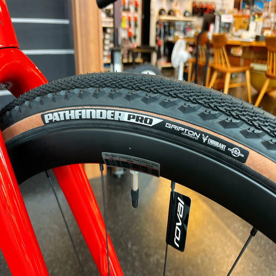 御成約済み】詳しく説明 SPECIALIZED DIVERGE PRO CARBON ETAP 52