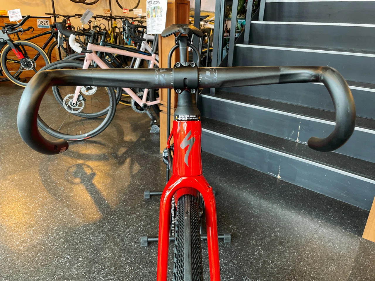 御成約済み】詳しく説明 SPECIALIZED DIVERGE PRO CARBON ETAP 52 御成約済み】詳しく説明 SPECIALIZED DIVERGE PRO CARBON ETAP 52