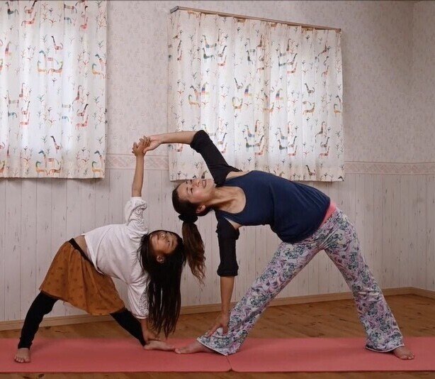 我慢すると あなたの良さが隠れてしまいます 何をやっても 離れていく人 は離れていくんだから 我慢してまで他人に合わせなくていいよ 何を差し置いても 自分が心地よい選択をするのが一番 あなたが大切に思う人 きく ヨガ インストラクター Note