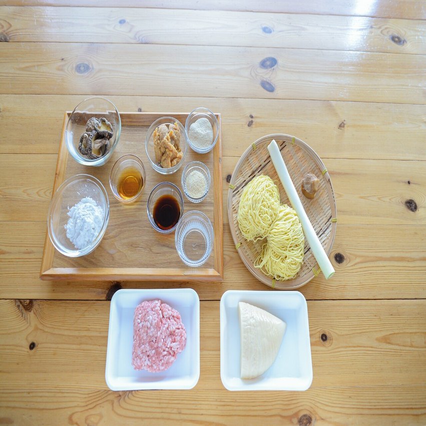 給食no1人気の肉味噌たっぷりじゃじゃ麺 旅する料理家 人生のレシピを作る なぎさ なおこ Note