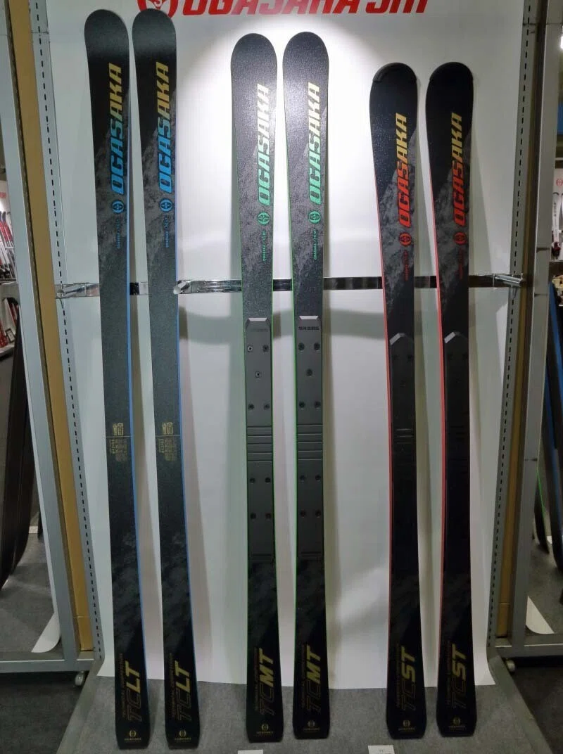 SKI GEAR 2021/22＞ NEWモデル情報 OGASAKA オガサカ｜SKI GEAR by 