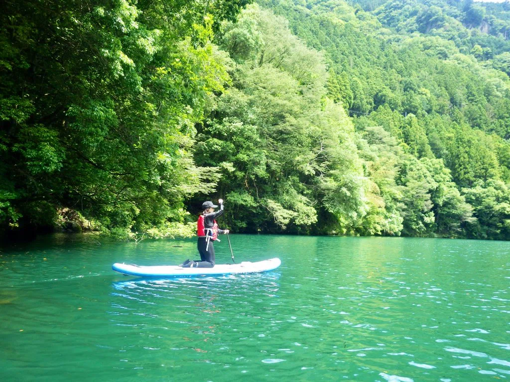 The Joy of Enjoying Lake Shiromaru SUP at a Leisurely Pace (Bochi-Bochi ...