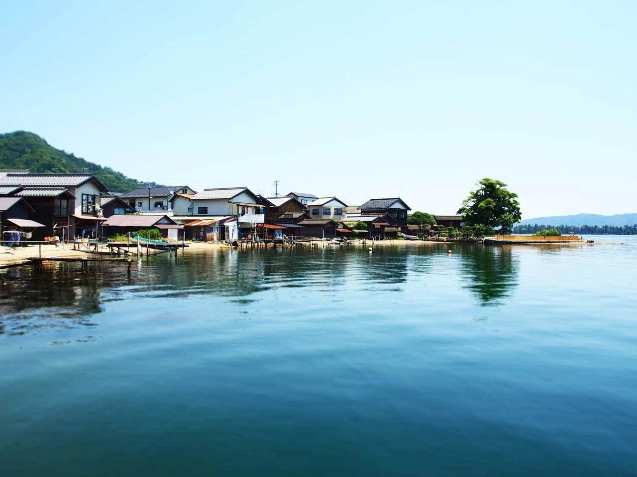 宮津にも“舟屋”があった！？日本の漁村の原風景・溝尻の舟屋｜宮津市広報