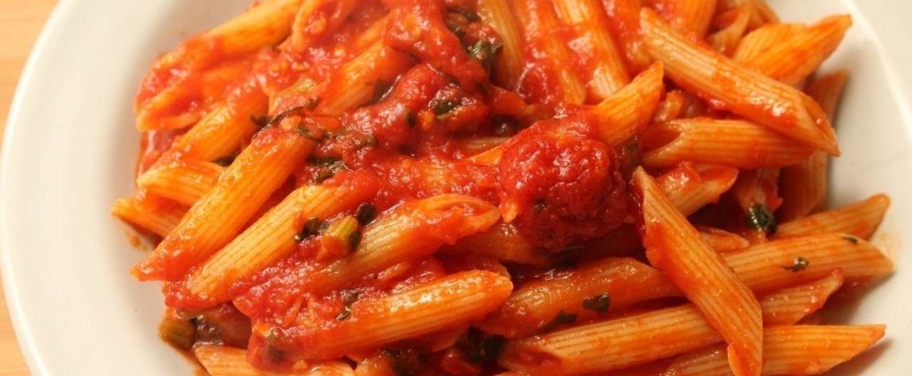 ペンネ アラビアータの作り方 樋口直哉 Travelingfoodlab Note