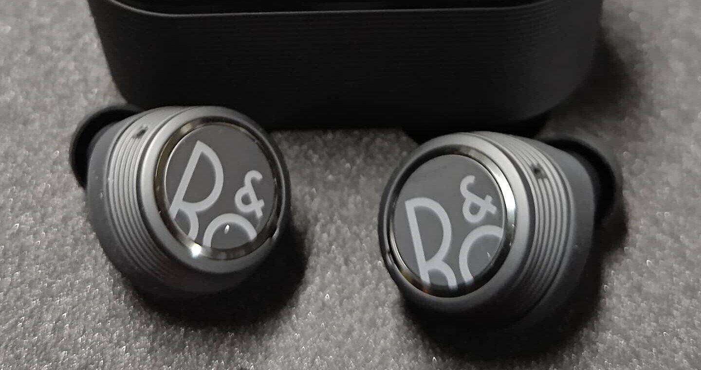 BANG & OLUFSENのワイヤレスイヤホン「Beoplay E8 Sport」という