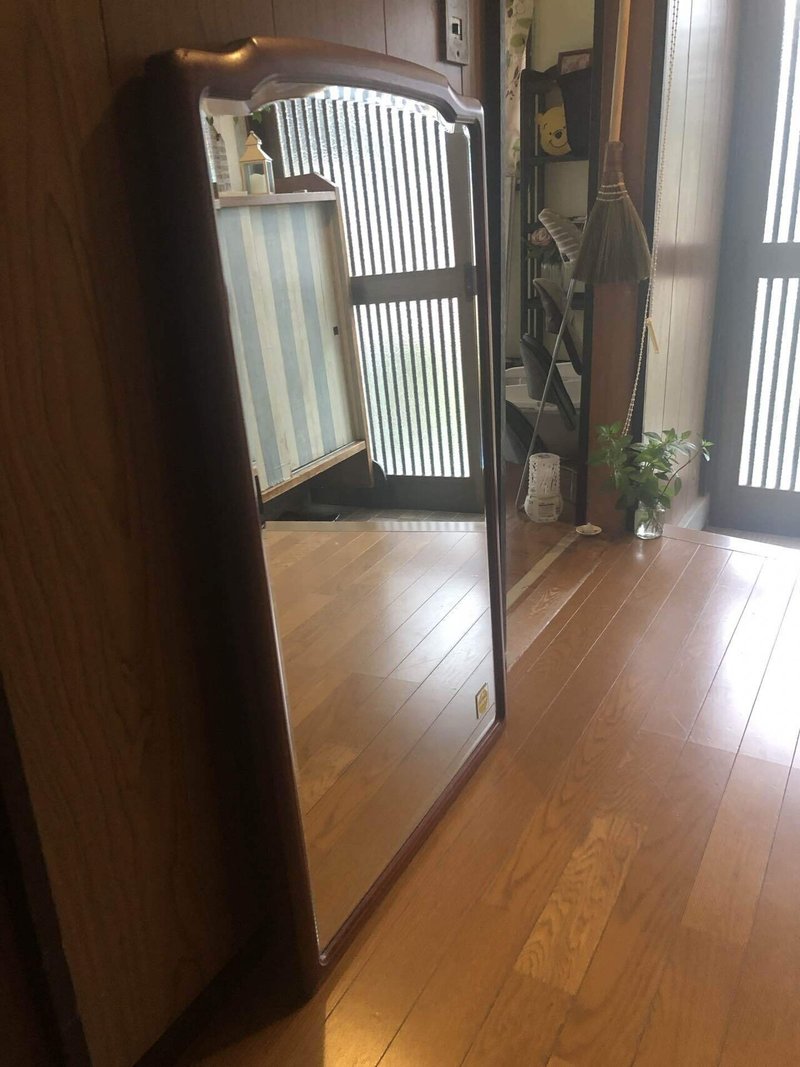 風水で玄関に鏡を置く場合について ジプシーおやじ Note
