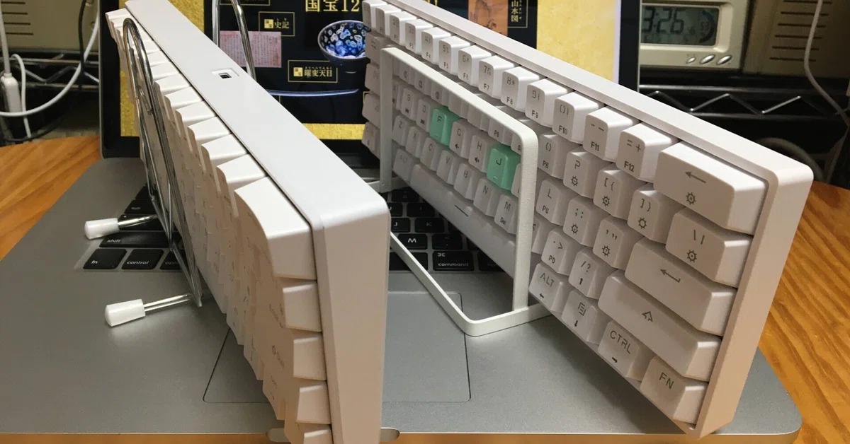 F Note Keyboard #ComputerTalk #Keyboard #TIPS #CuttingBoardStand|Mattaka