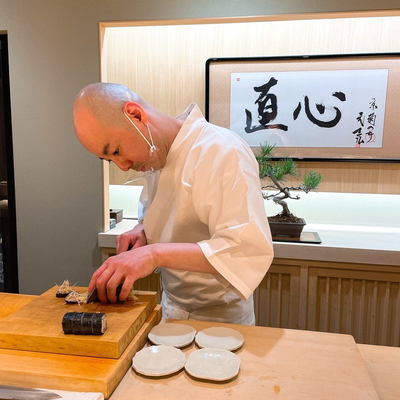 ミシュラン二つ星の和食店と鮨の名店で修行された麻布十番の隠れた鮨の名店 鮨みうら ウニ王子 Note