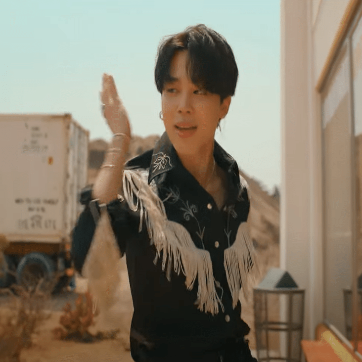 Permission to Dance （衣装編）｜Sasha