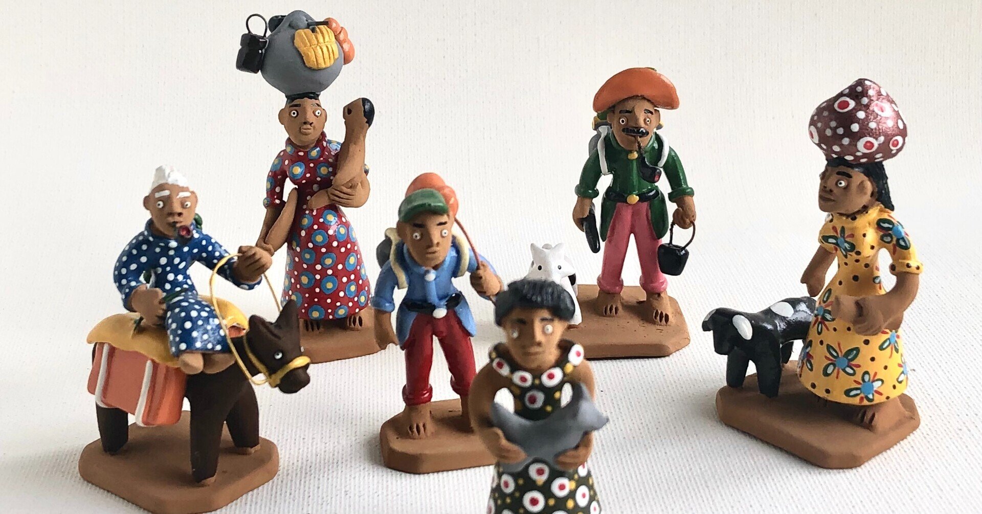 メストレ・ヴィタリーノとブラジルの郷土人形｜オシャラ