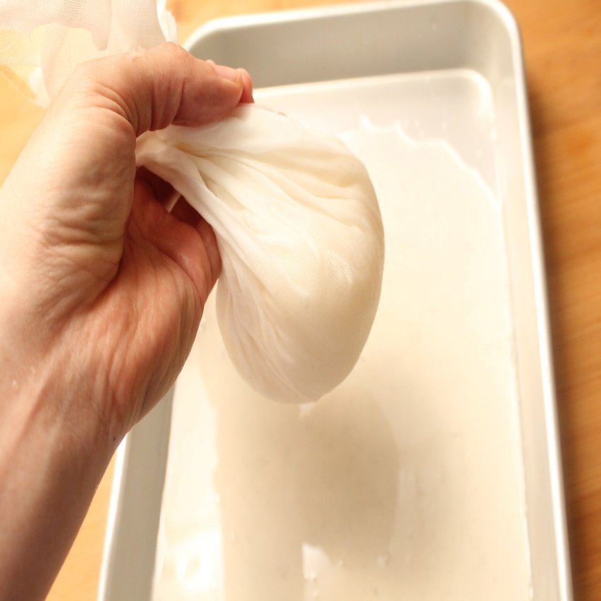 道具コラム おろし金と大根おろしの作り方 樋口直哉 Travelingfoodlab Note