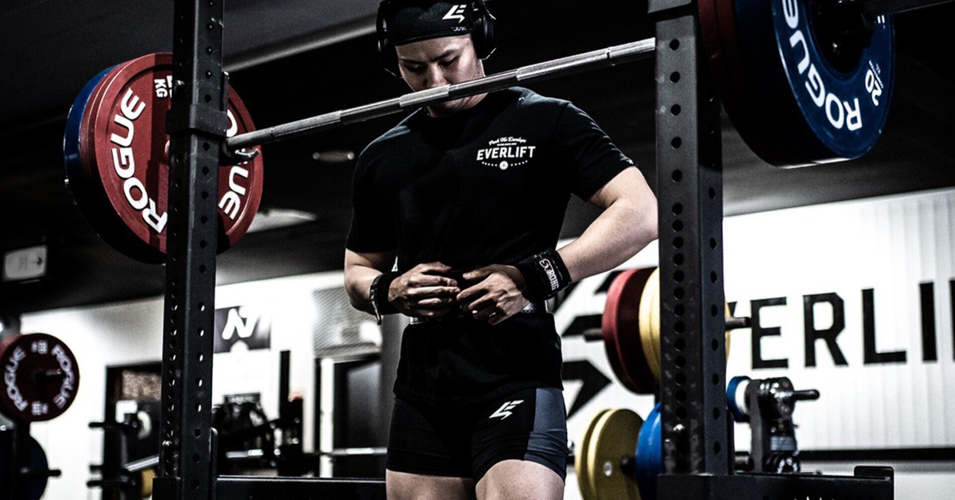 イノヴェイト　ウエイトトレーニング　スクワット The last squat of 2023 is a defeat - YouTube