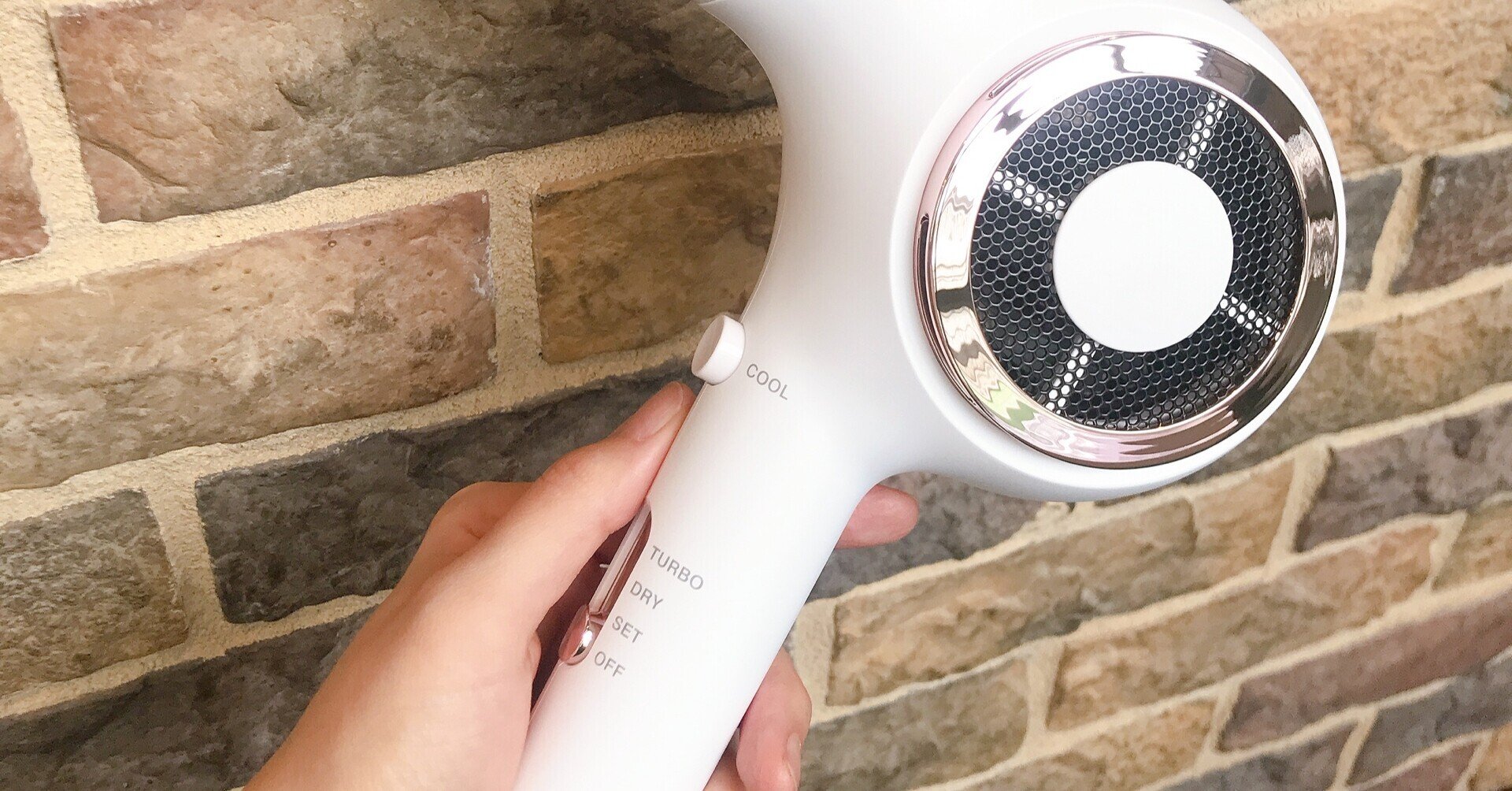 夏に暑くないドライヤー Amada Tomoko Note 夏に暑くないドライヤー Amada Tomoko Note