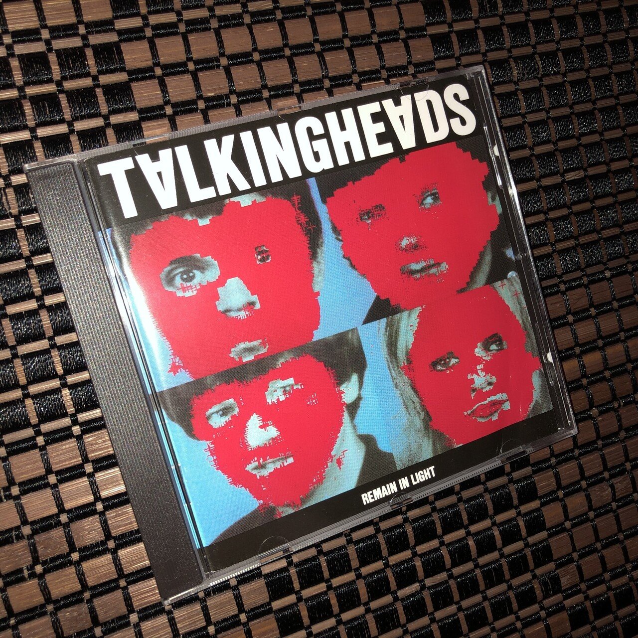Talking Heads の『Remain in Light』を聴いてみた編｜内山 結愛