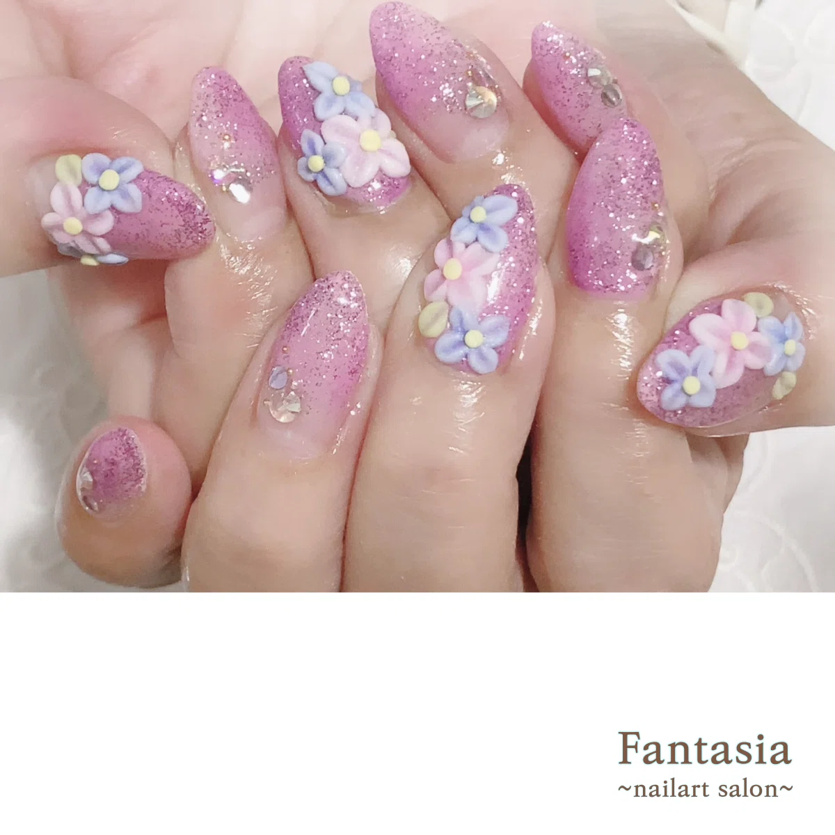3Dネイル☆ゆめかわいいフラワーネイル♡｜fantasia_nail