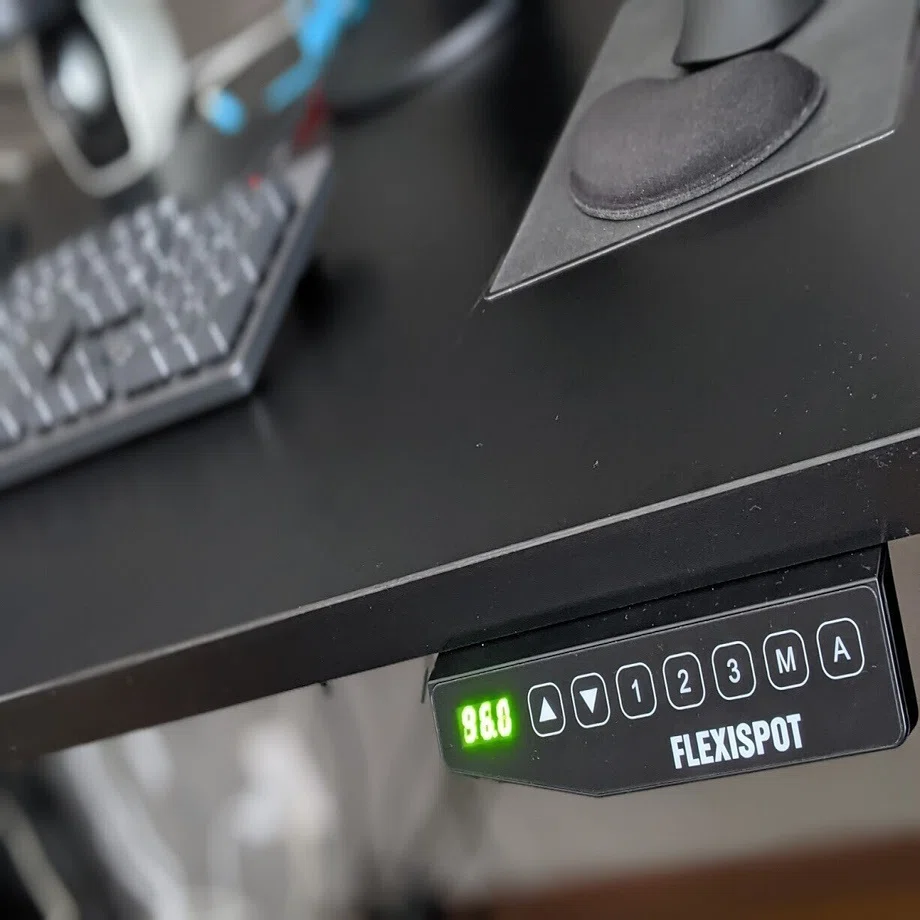 FlexiSpot EB2 スタンディングデスクを買った｜R-9