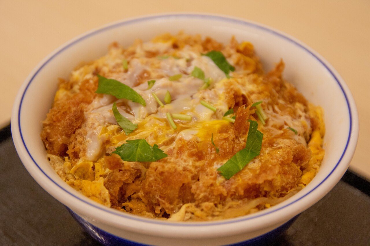 New学割 かつや ボリュームたっぷりのカツ丼を550円で食べられる学割がスタート 学割まとめアプリ Gakuwari 渋谷にある飲食の学割を紹介中 Note