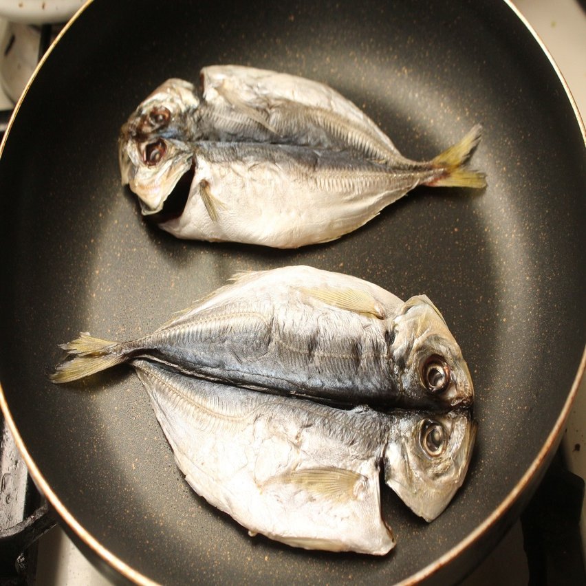 朝食にアジの開きを焼く 樋口直哉 Travelingfoodlab Note