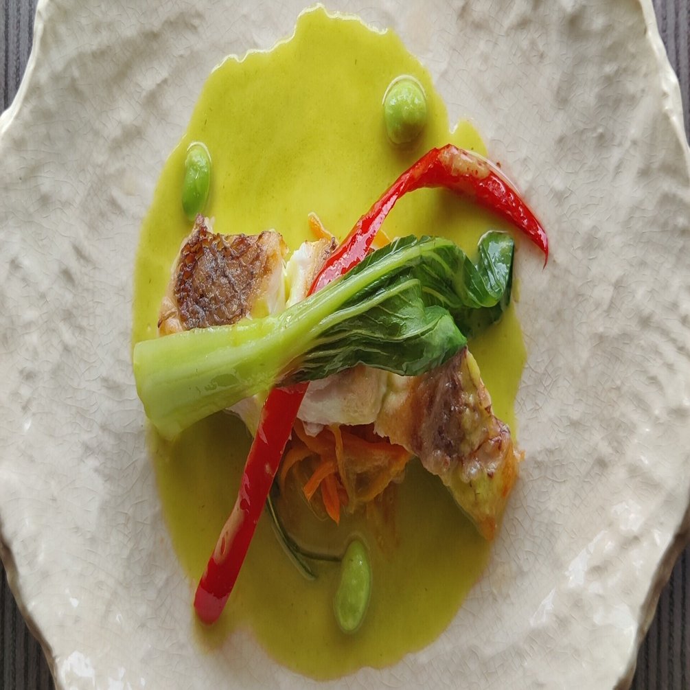 真鯛のポアレ 万願寺とうがらしのソース 修家大雄 レストラン ラ フェ Note