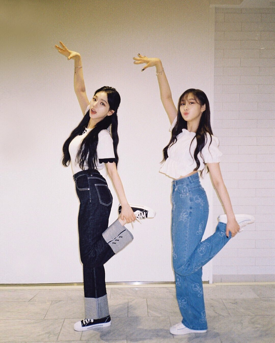 この夏参考にしたい 韓国アイドルの白tコーデ特集 韓国情報ジャーナル Llyouth トゥーユース Note この夏参考にしたい 韓国アイドルの白tコーデ特集 韓国情報ジャーナル Llyouth トゥーユース Note