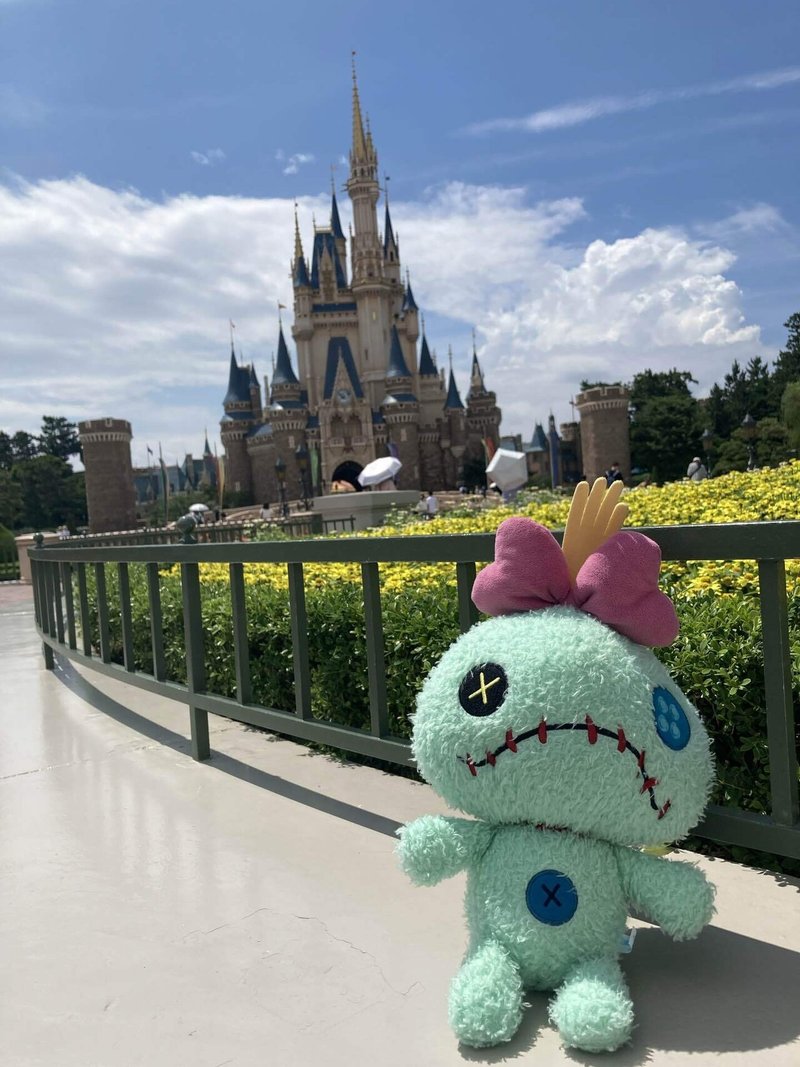 初夏のひとりディズニーランドwithスクランプ ぼっちのazumiさん Note