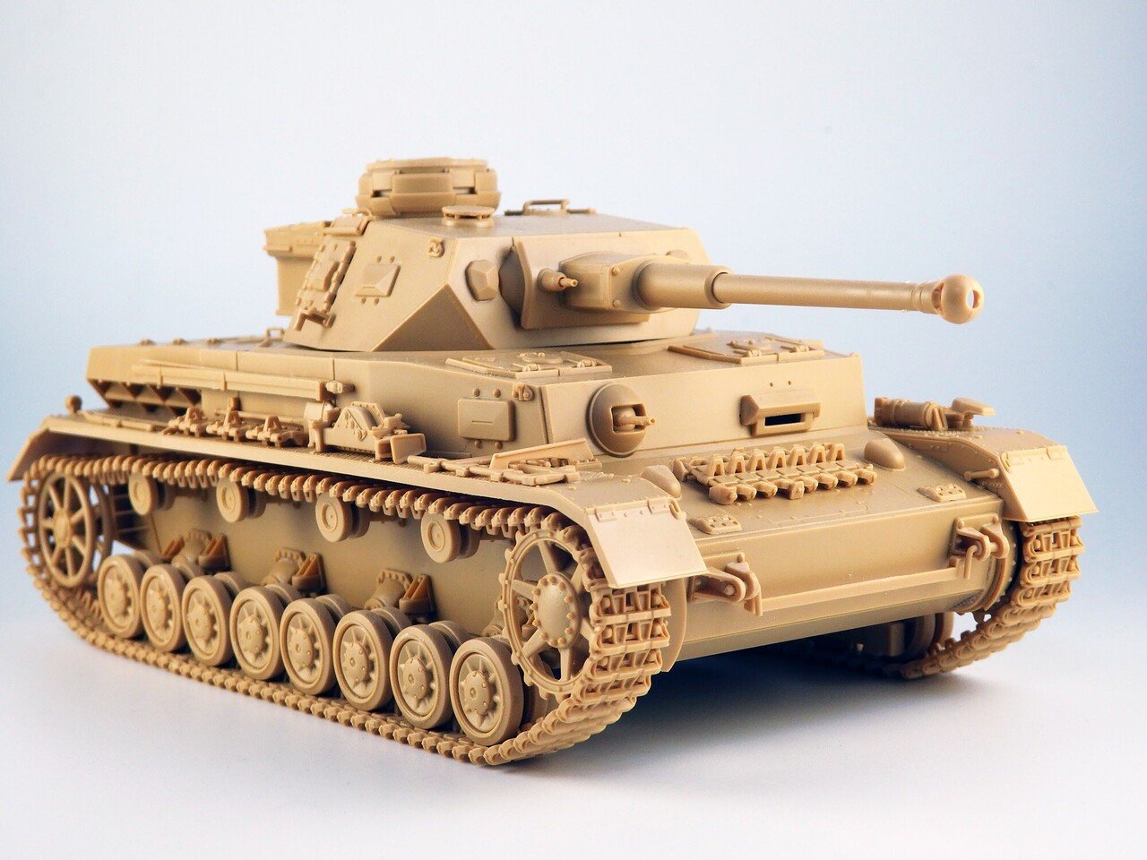 IV号戦車に恋してる|内藤あんも IV号戦車に恋してる|内藤あんも