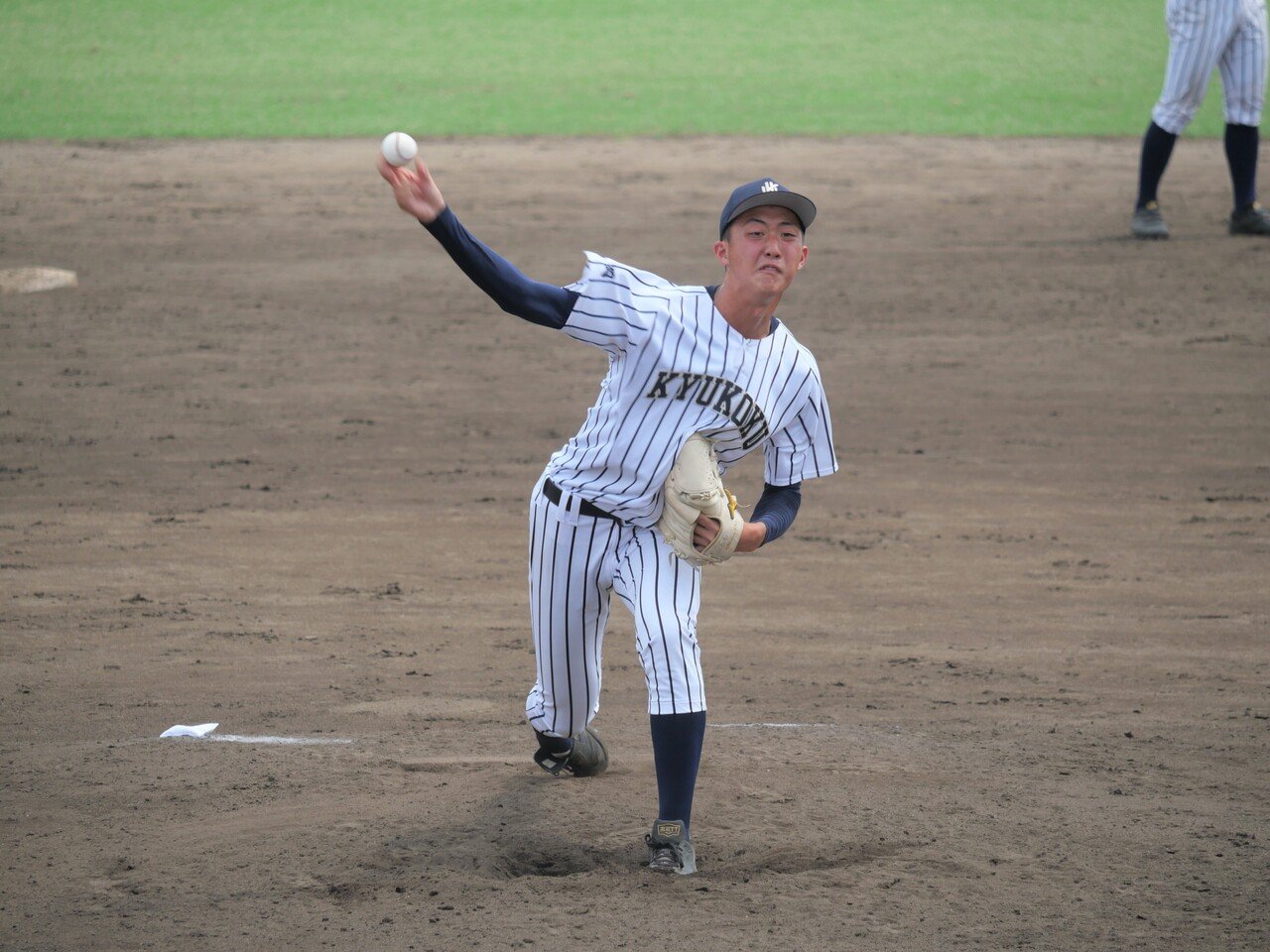 九州国際大学 野球部 半Ｖ Ｏサイズ 九州国際大学 野球部 半V Oサイズ （九州国際大学 硬式野球部
