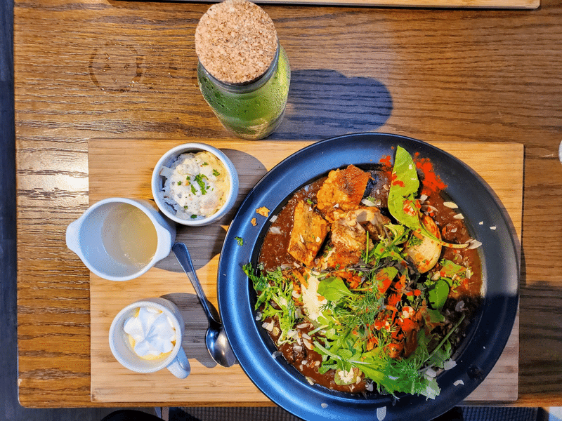 福山『BLUGRE CAFE 』(ブルグリカフェ) カレー