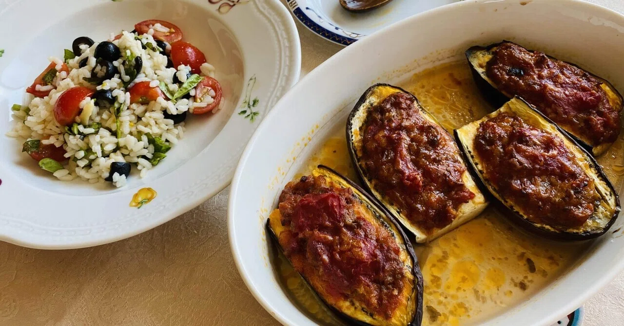 ナスのバベット(詰め物をしたオーブン焼き)&ギリシャ風お米のサラダ