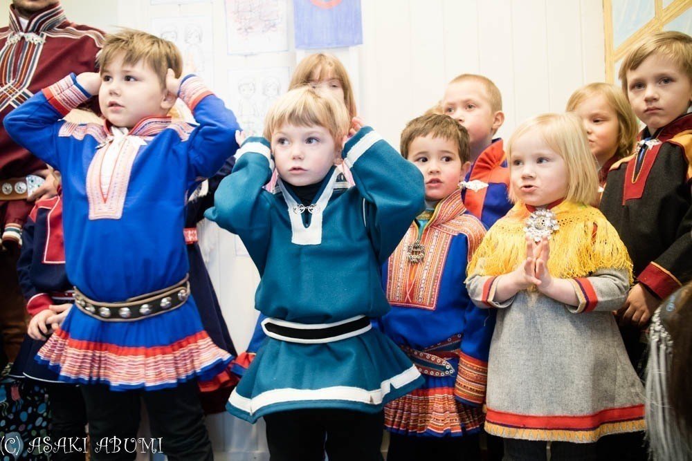 先住民族サーミ ナショナルデーと民族衣装 幼稚園 保育園を訪問 北欧ジャーナリスト あぶみあさき 7言語目を勉強する人の考え方 How To Learn Nordic Languages Asaki Abumi Note