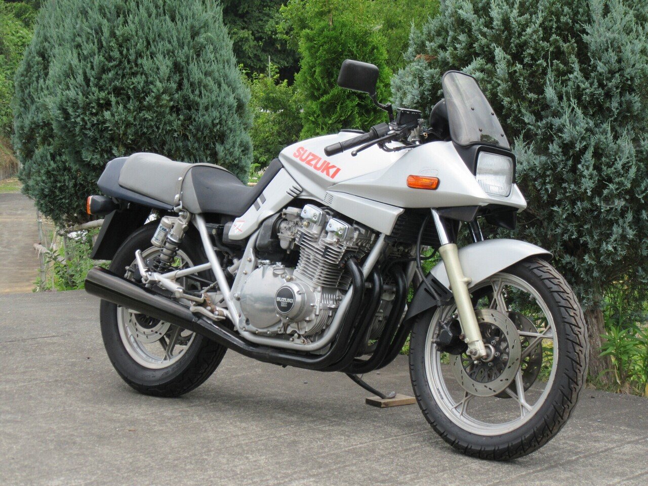 2ストバイクかっとびチューニング: 車種別 予算別　旧車 2ストバイクかっとびチューニング: 車種別 予算別 旧車 - メルカリ